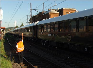 Orient Express w Wa�brzychu